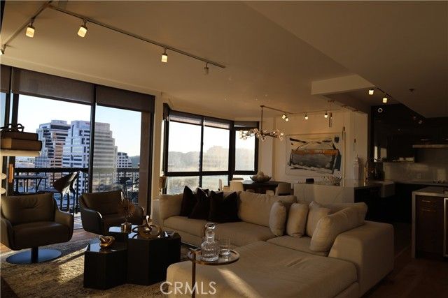 222 Monterey Road 1603, Glendale, CA 91206