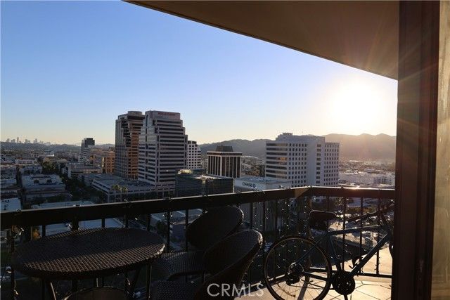 222 Monterey Road 1603, Glendale, CA 91206