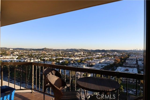 222 Monterey Road 1603, Glendale, CA 91206