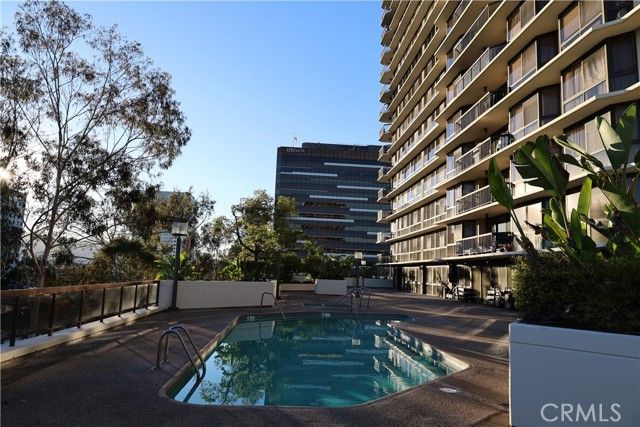 222 Monterey Road 1603, Glendale, CA 91206