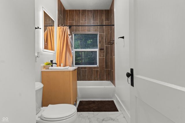 3750 Totem Lane, Indianapolis, IN 46208