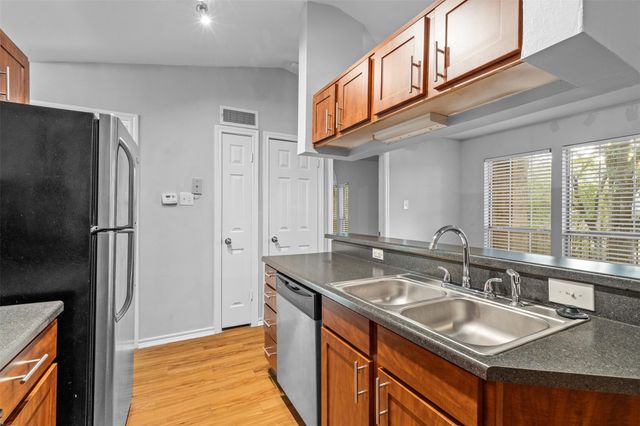6804 N Capital of Texas Highway 825, Austin, TX 78731