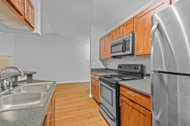 6804 N Capital of Texas Highway 825, Austin, TX 78731