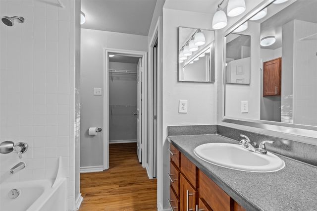 6804 N Capital of Texas Highway 825, Austin, TX 78731