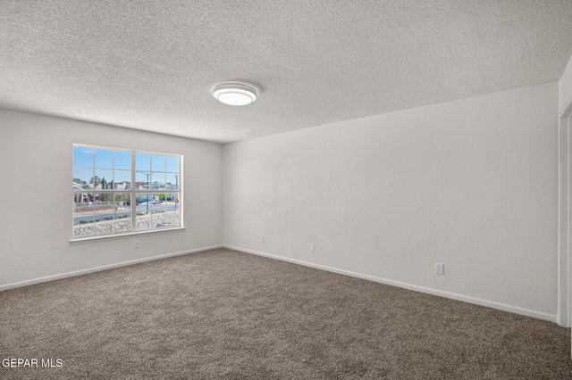 12077 ROBERT KIRTLEY Drive, El Paso, TX 79936