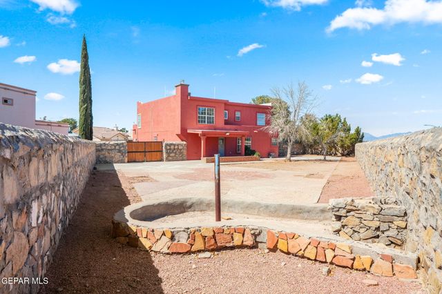 12077 ROBERT KIRTLEY Drive, El Paso, TX 79936