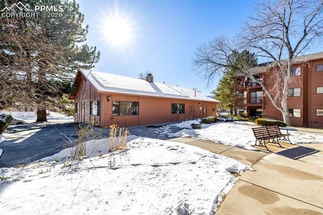 2440 Palmer Park Boulevard J3, Colorado Springs, CO 80909