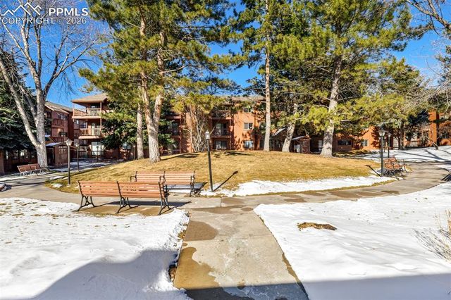 2440 Palmer Park Boulevard J3, Colorado Springs, CO 80909