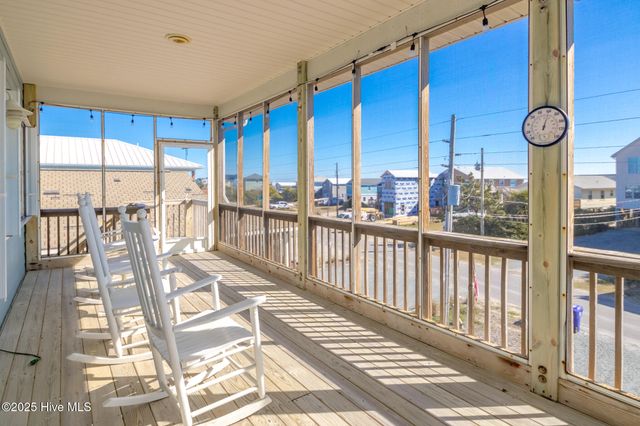 1131 S Shore Drive, Surf City, NC 28445