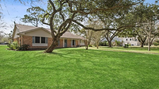 515 Fairdale Street Street, Friendswood, TX 77546