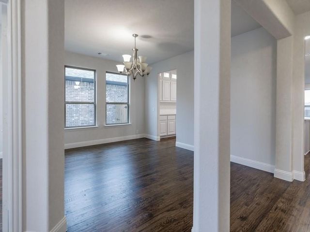 145 Winterwood Drive, Lavon, TX 75166