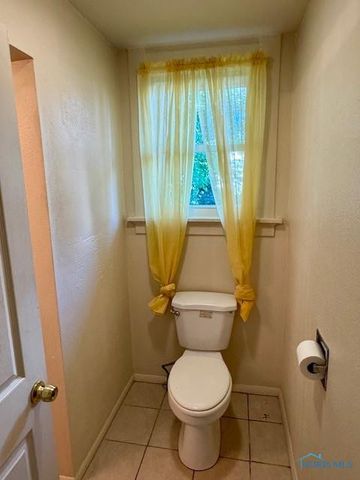 2840 Scottwood Avenue, Toledo, OH 43610