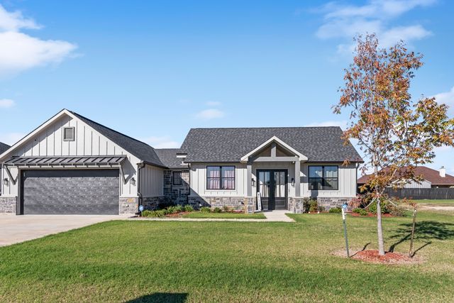 312 James Street, Mabank, TX 75147