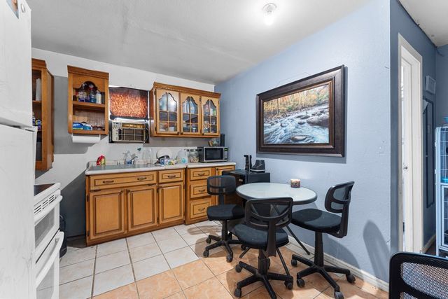 1600 W 25th St, Odessa, TX 79763