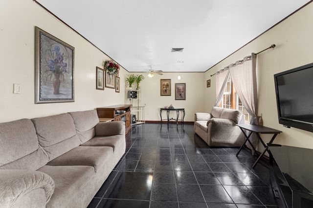 1600 W 25th St, Odessa, TX 79763