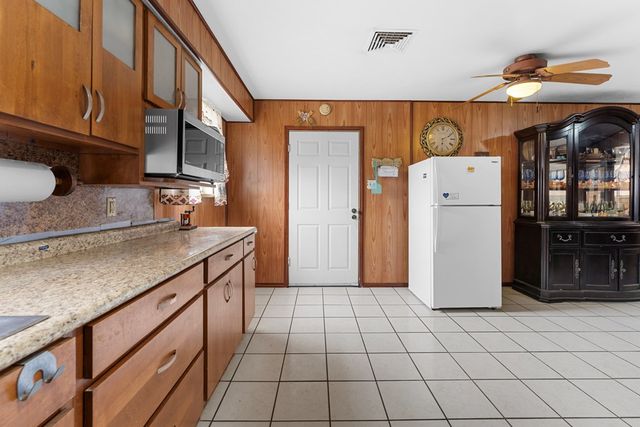 1600 W 25th St, Odessa, TX 79763