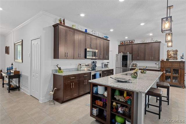 26 Fringetree Street, Homosassa, FL 34446