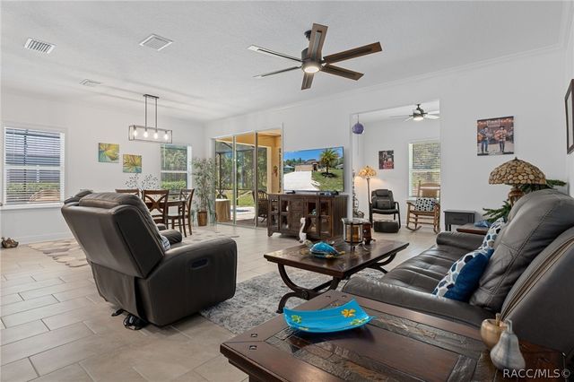 26 Fringetree Street, Homosassa, FL 34446
