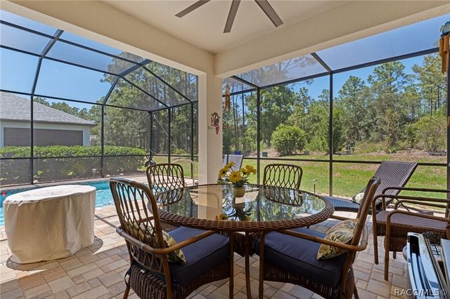 26 Fringetree Street, Homosassa, FL 34446