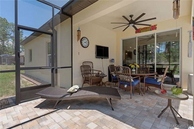 26 Fringetree Street, Homosassa, FL 34446