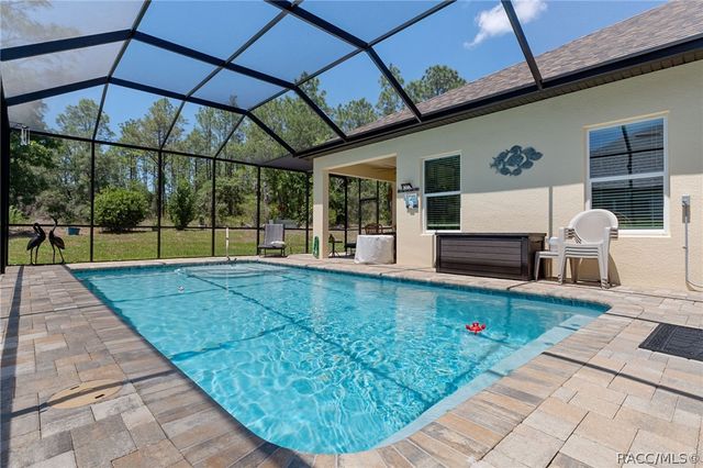 26 Fringetree Street, Homosassa, FL 34446