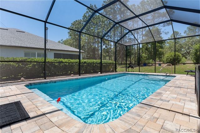 26 Fringetree Street, Homosassa, FL 34446