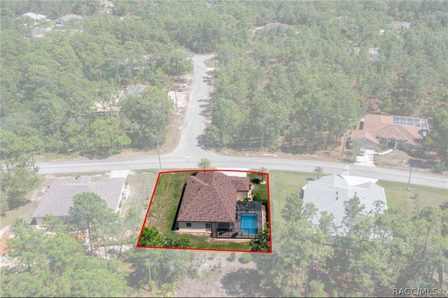 26 Fringetree Street, Homosassa, FL 34446