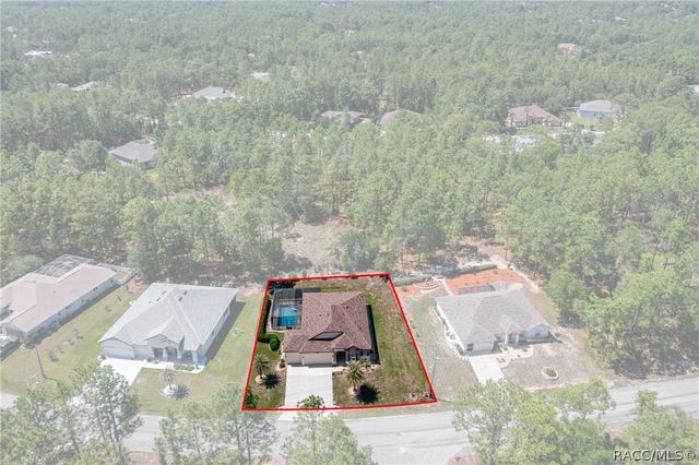 26 Fringetree Street, Homosassa, FL 34446