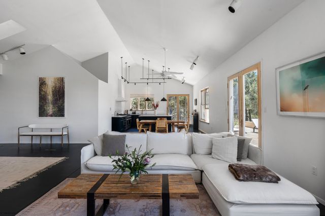 36 San Sebastian Road, Santa Fe, NM 87505