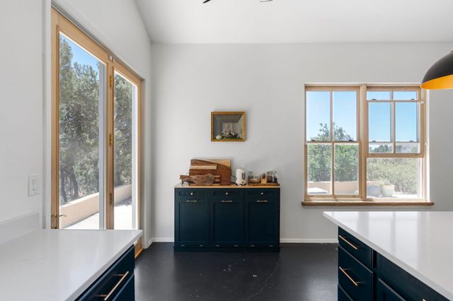 36 San Sebastian Road, Santa Fe, NM 87505