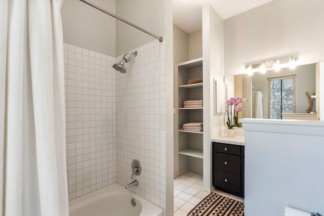 36 San Sebastian Road, Santa Fe, NM 87505