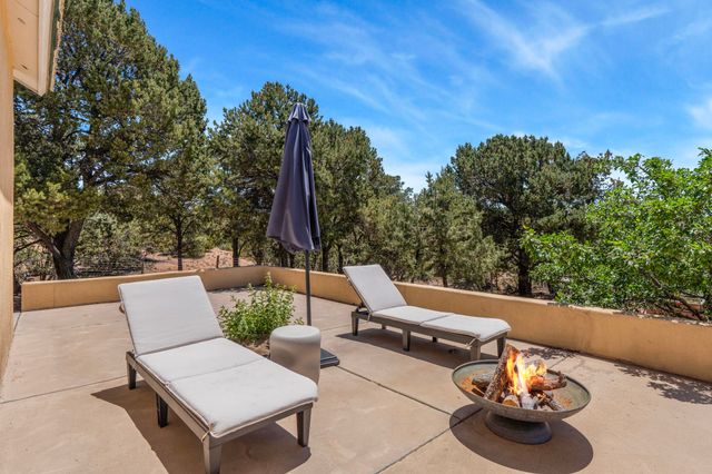 36 San Sebastian Road, Santa Fe, NM 87505