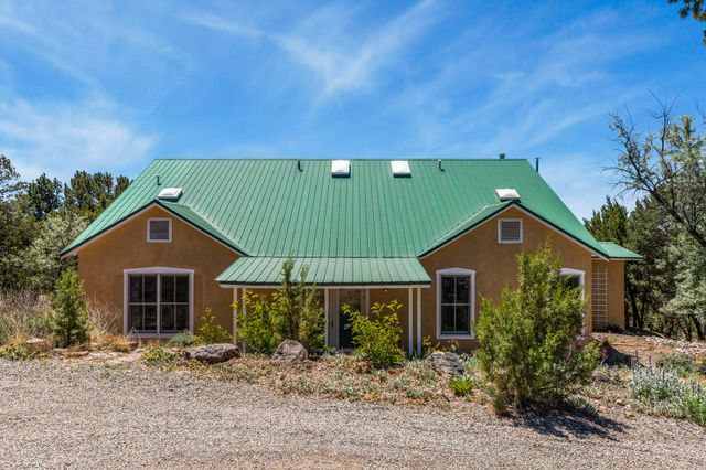 36 San Sebastian Road, Santa Fe, NM 87505