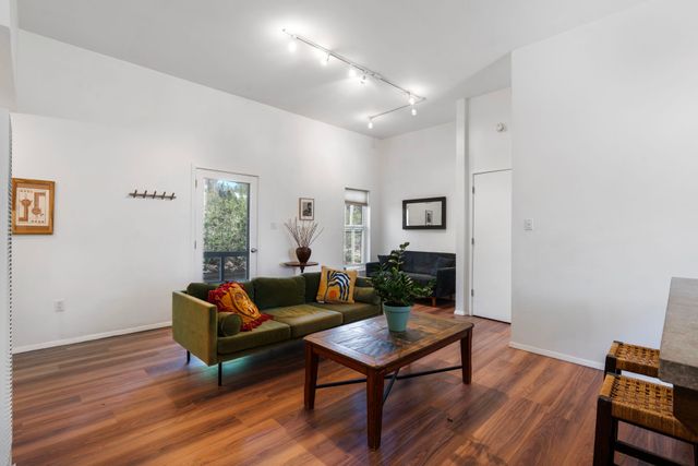 36 San Sebastian Road, Santa Fe, NM 87505