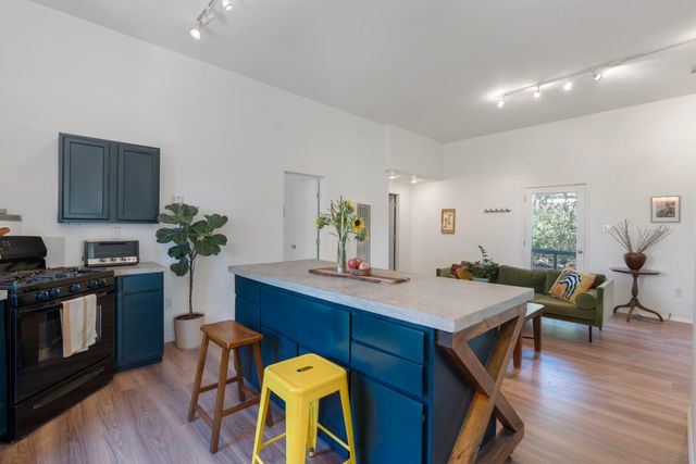 36 San Sebastian Road, Santa Fe, NM 87505