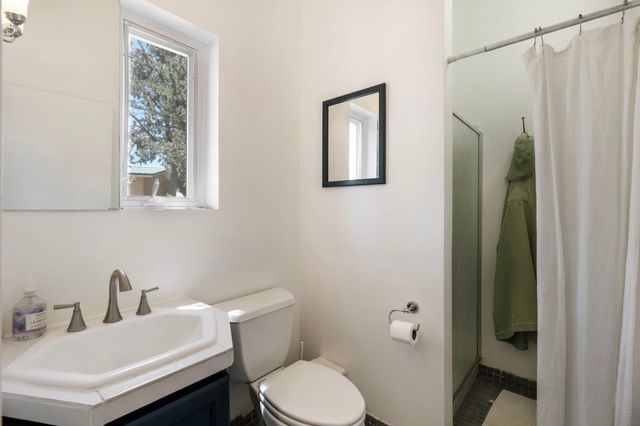 36 San Sebastian Road, Santa Fe, NM 87505