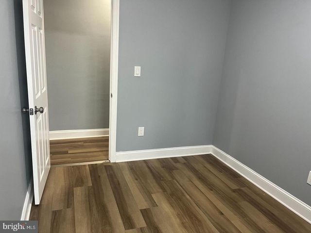 1223 S 10TH ST, Camden, NJ 08104