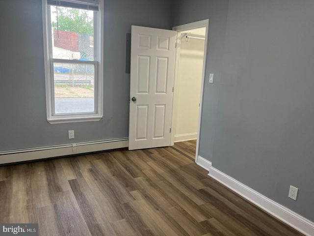 1223 S 10TH ST, Camden, NJ 08104