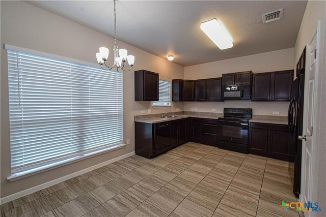 2216 Vicksburg Lane, Temple, TX 76504