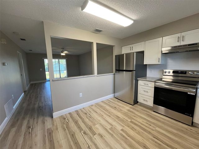 11050 PENDLETON AVENUE A, Englewood, FL 34224