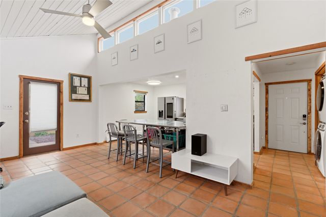 1606 Camino La Canada, Santa Fe, NM 87501