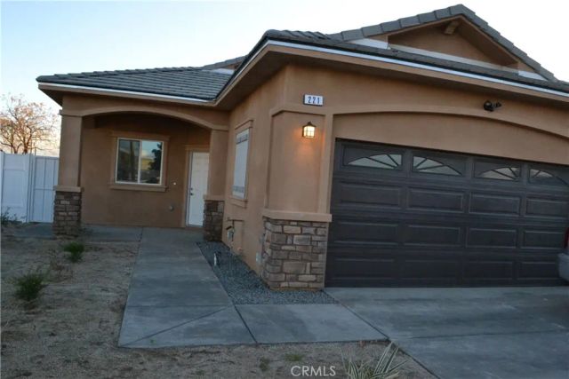 221 W 10th Street, Perris, CA 92570