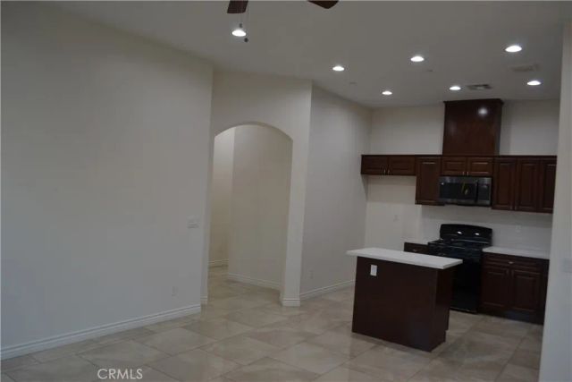 221 W 10th Street, Perris, CA 92570