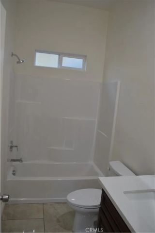 221 W 10th Street, Perris, CA 92570