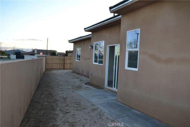 221 W 10th Street, Perris, CA 92570