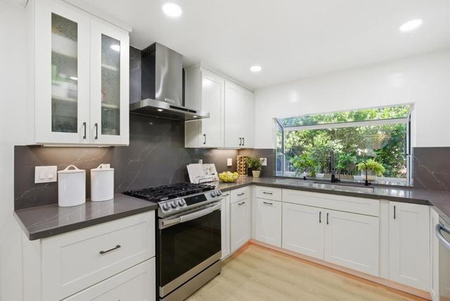 1396 Fallen Leaf, Milpitas, CA 95035