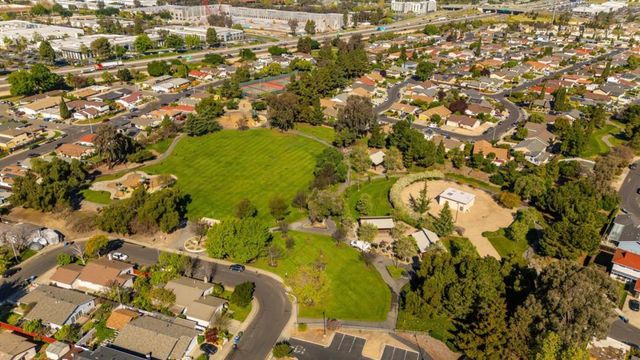 1396 Fallen Leaf, Milpitas, CA 95035