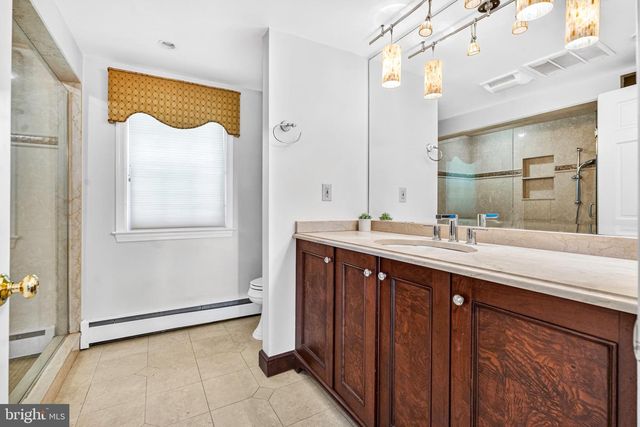 615 OLD KINGS HWY, Downingtown, PA 19335