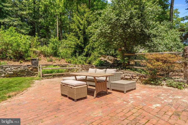 615 OLD KINGS HWY, Downingtown, PA 19335
