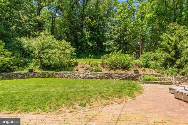 615 OLD KINGS HWY, Downingtown, PA 19335